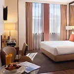 Turim Av. Liberdade 4* ליסבון
