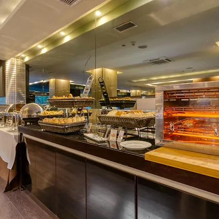 Turim Av. Liberdade Hotel 4*