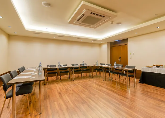 Turim Av. Liberdade Лиссабон