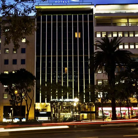 Turim Av. Liberdade ליסבון