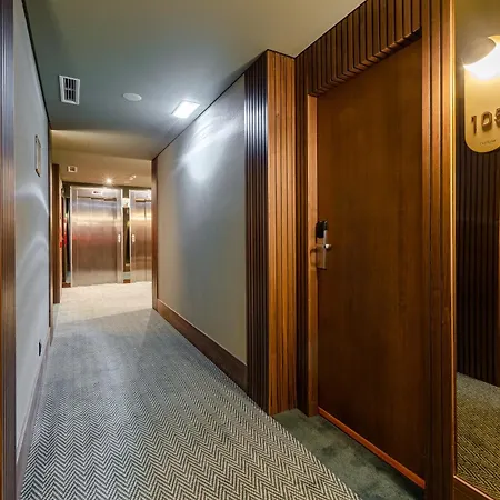 Turim Av. Liberdade Лиссабон