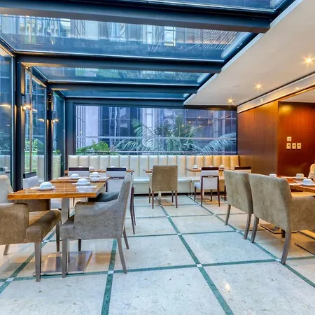 Turim Av. Liberdade Отель 4*