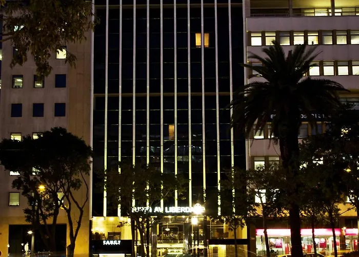 Turim Av. Liberdade ליסבון